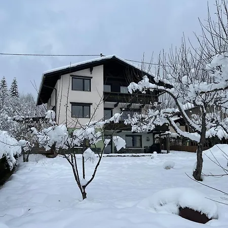 Haus Sonnenstrahl Apartman Kötschach-Mauthen